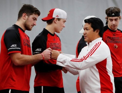 Men’s tennis begins 2019 with wins in the Aloha State