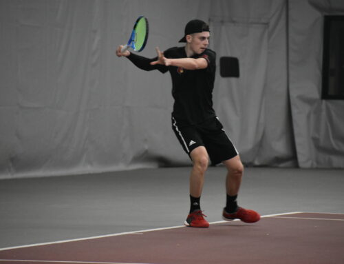 Men’s tennis fights but comes up short to Northwestern
