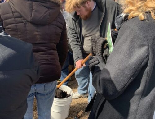 Garden Commons teaches students how to garden early