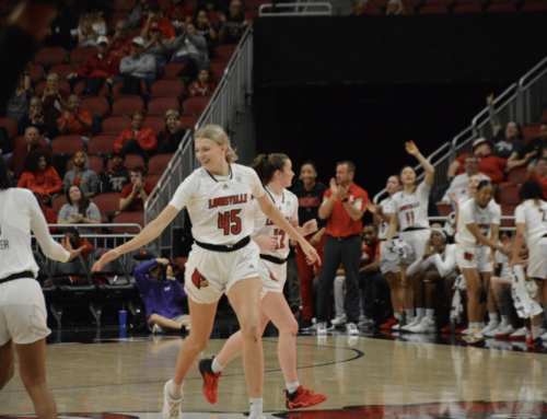 Women’s basketball picks up win against Syracuse at home