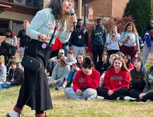 TikTok preacher Sister Cindy continues her tour with latest stop at U of L