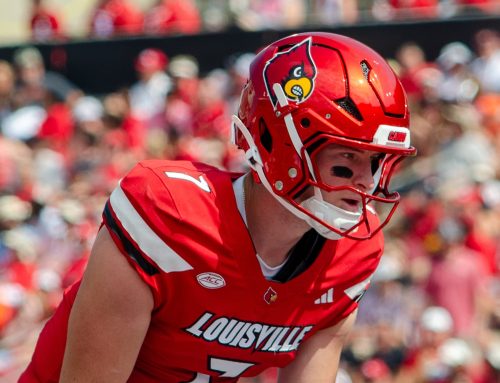 Louisville football overcomes 17-point deficit to beat Pitt 34-27