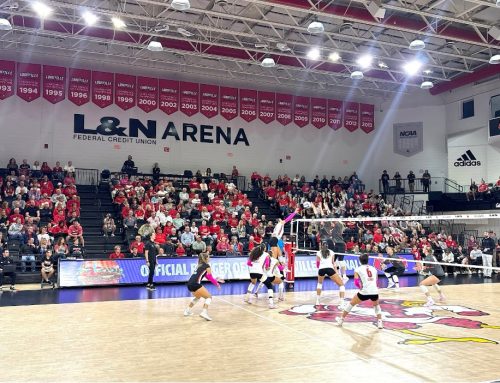 Louisville volleyball downs Virginia, remains unbeaten in ACC play