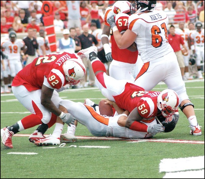 Cards dam Beavers